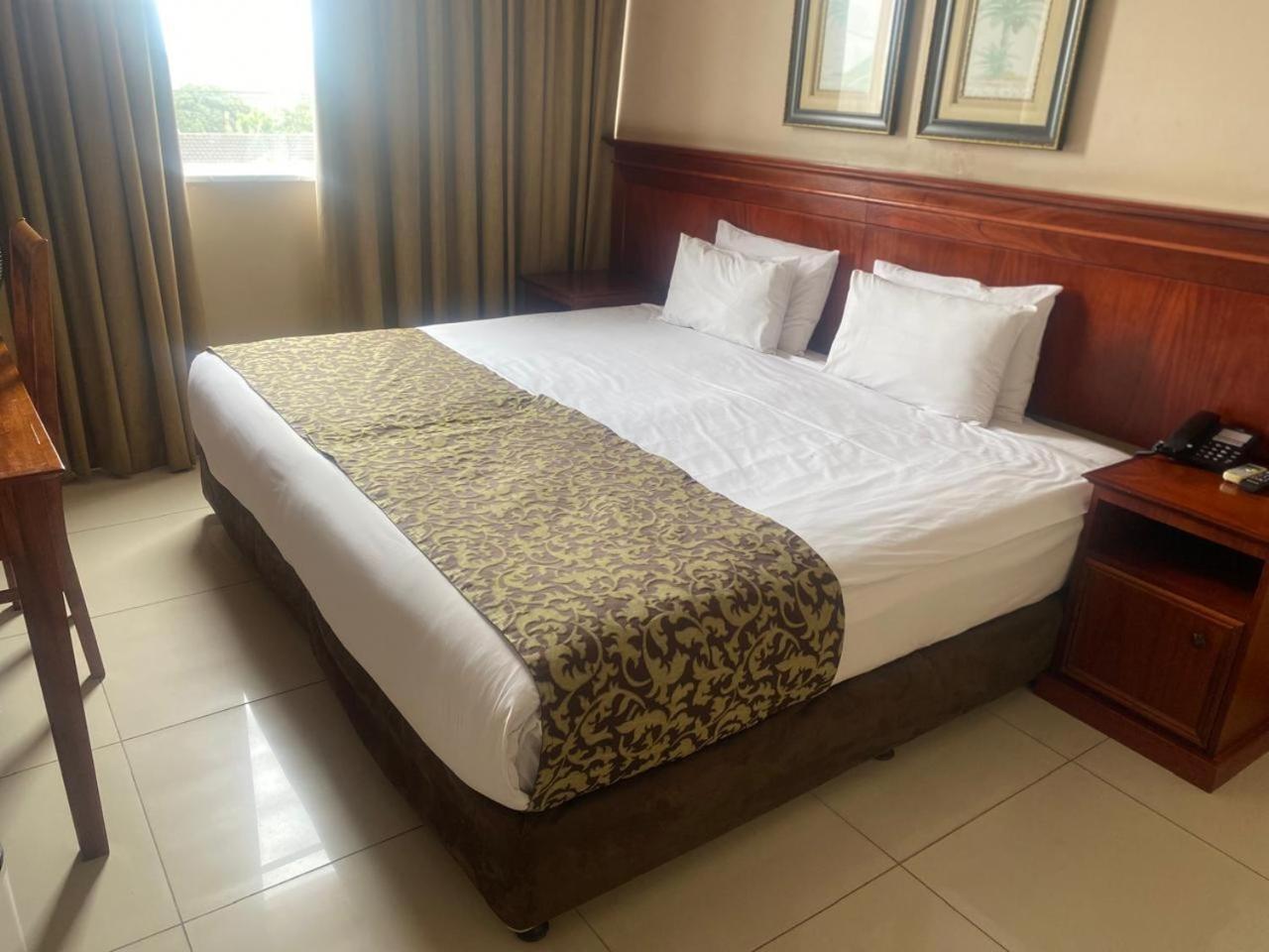 Emakhosini Hotel On East Durban Exterior photo